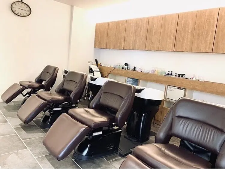 LASSIC HAIR 加古川店の内観・外観2