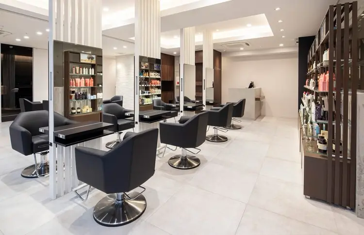 ZELE AVEDA 大宮の内観・外観2