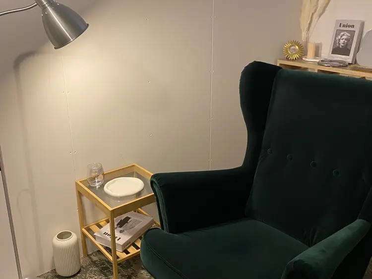 nail salon  9NINEの内観・外観3