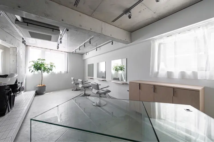 The Niaの内観・外観1