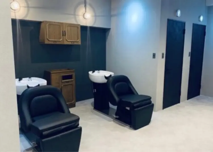 マスターアイブロウの内観・外観3