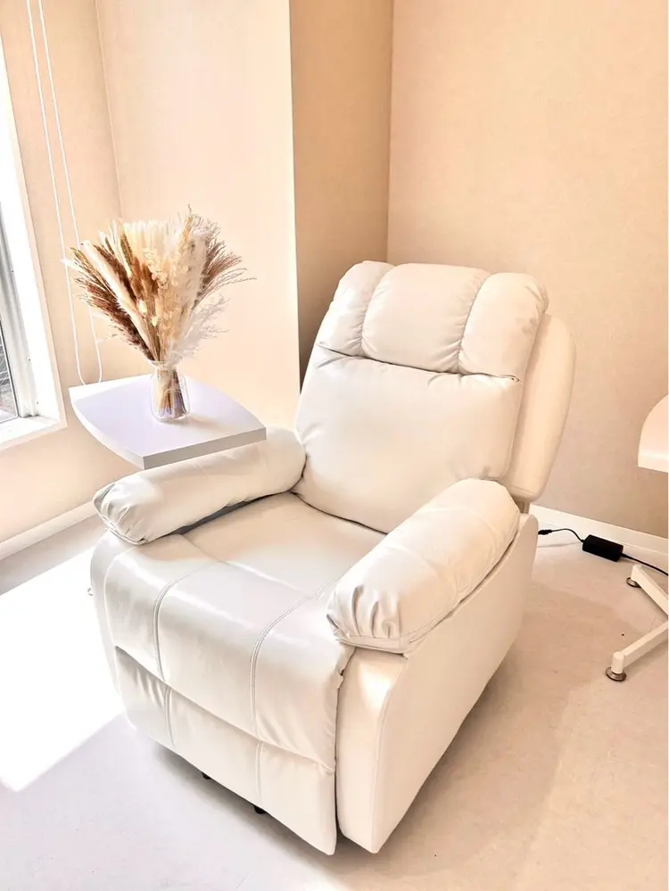 Stimu nailの内観・外観3