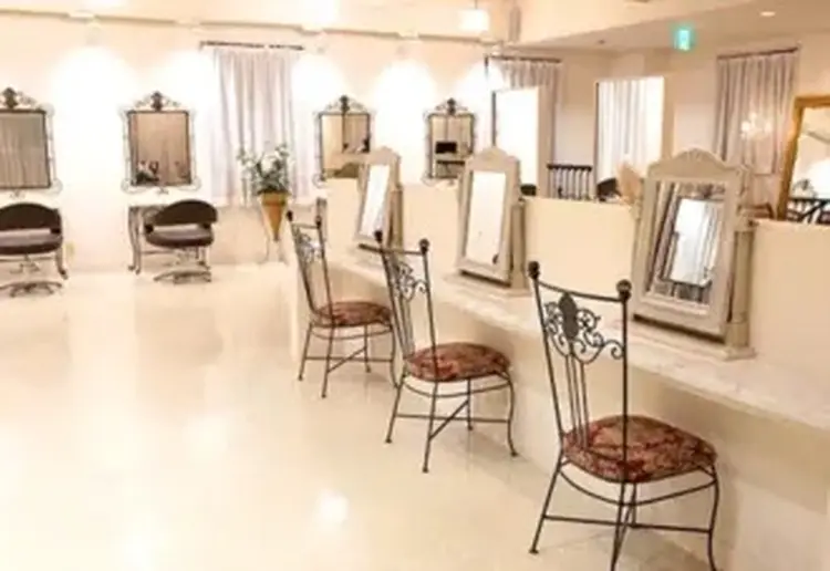 GLAMOROUSの内観・外観2