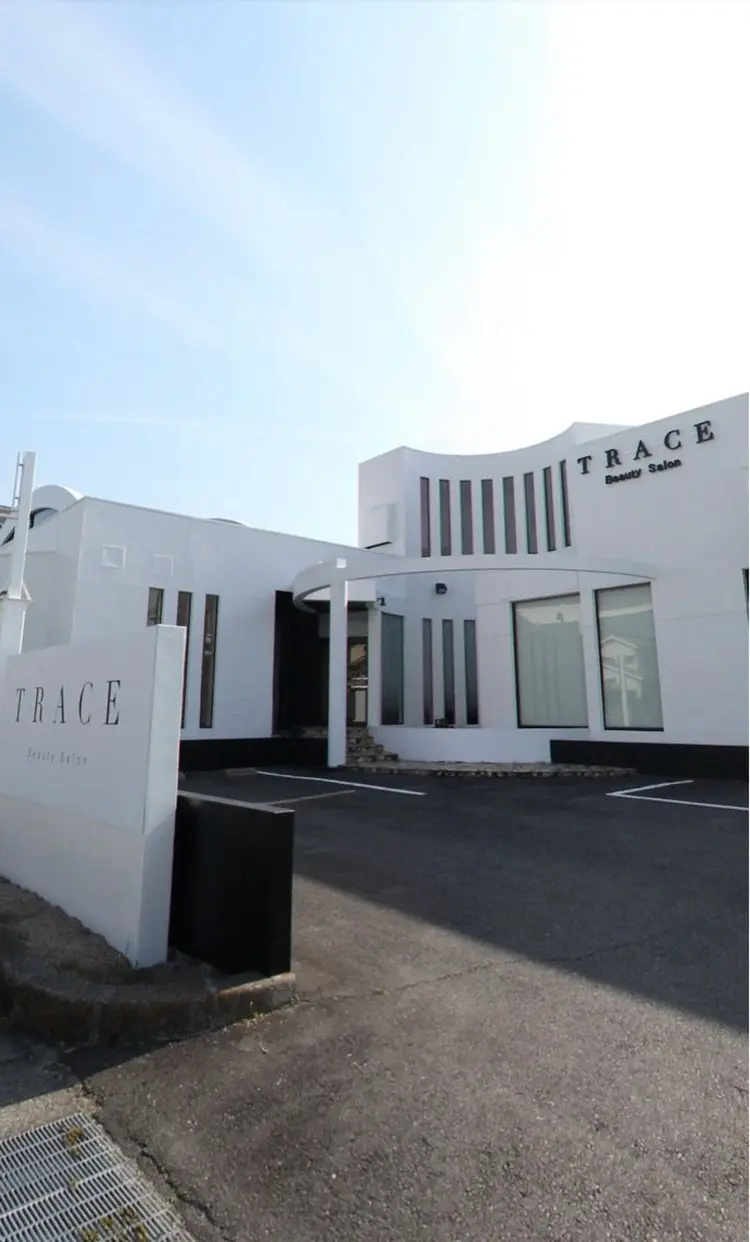 TRACE st 半田店の内観・外観1