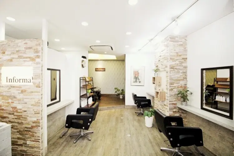 Informalの内観・外観2