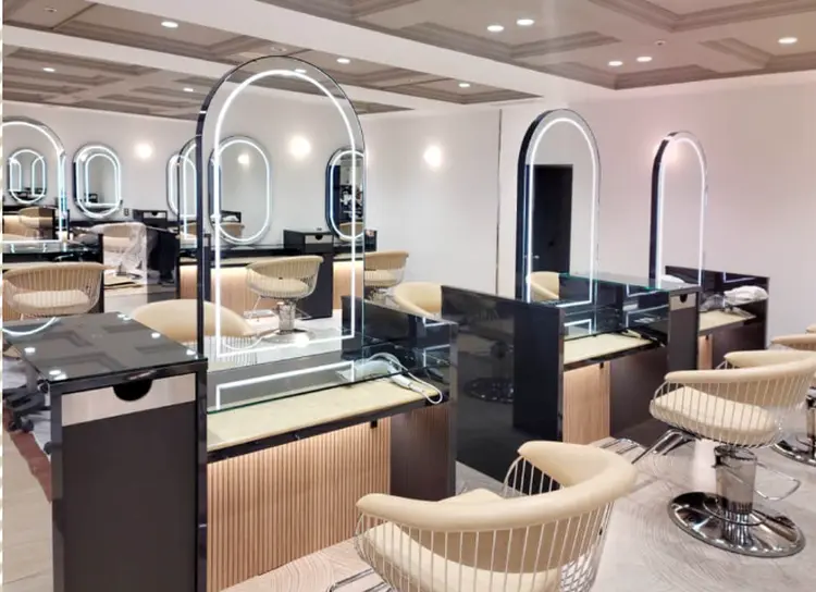 e.m.a PREMIUM BEAUTY SALON 栄店の内観・外観3