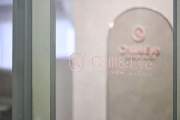 Chill&Eyeの内観・外観1