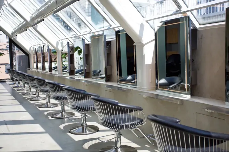 Lond表参道店の内観・外観2