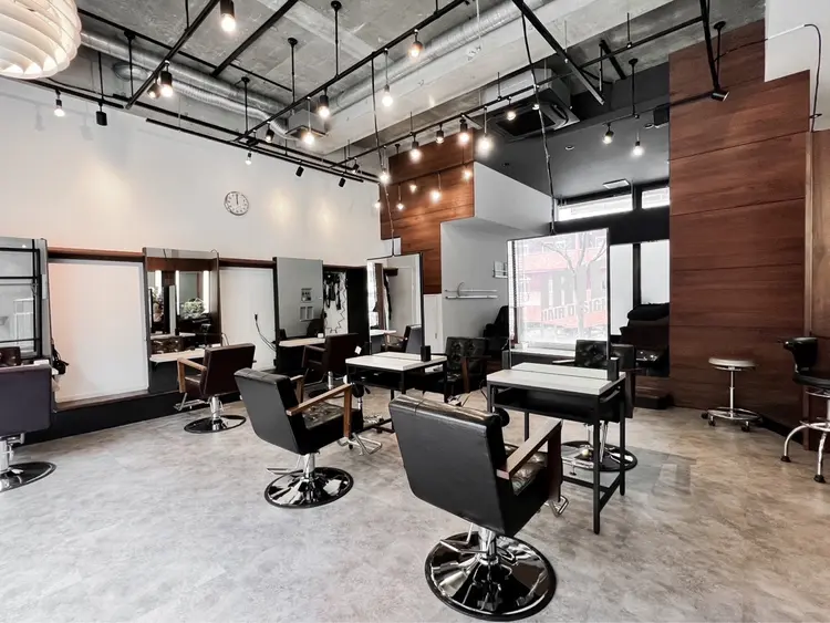 IRIE HAIR DESIGNの内観・外観2