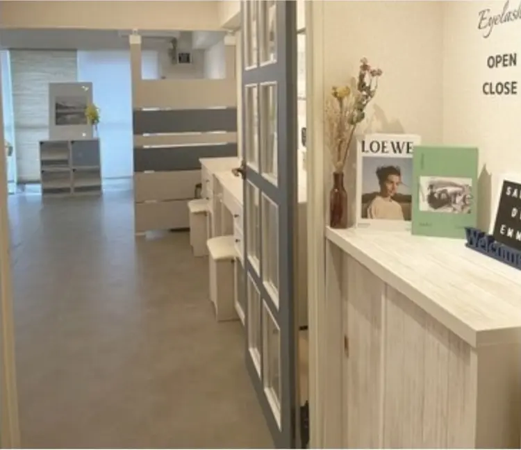 SalondeEMMAの内観・外観1