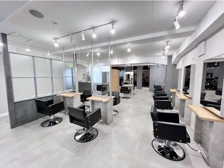 AI TOKYO men's 池袋の内観・外観1