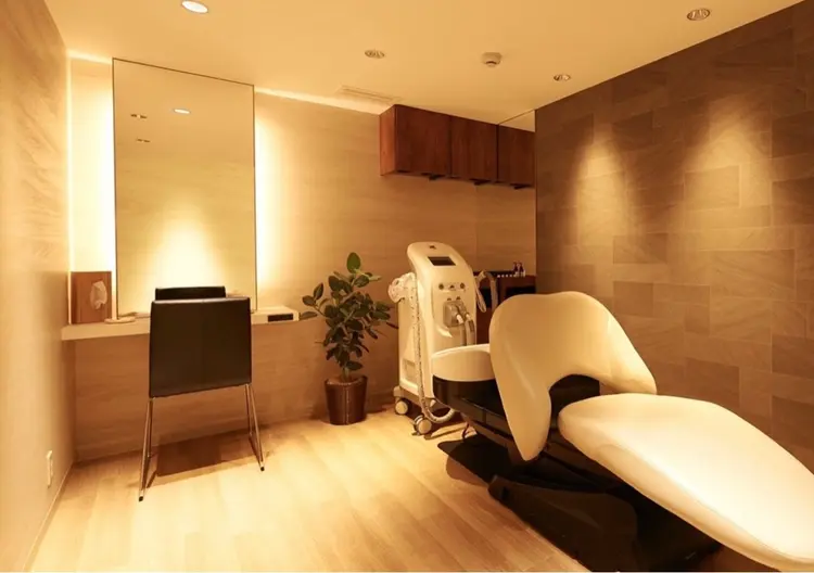 kindの内観・外観1