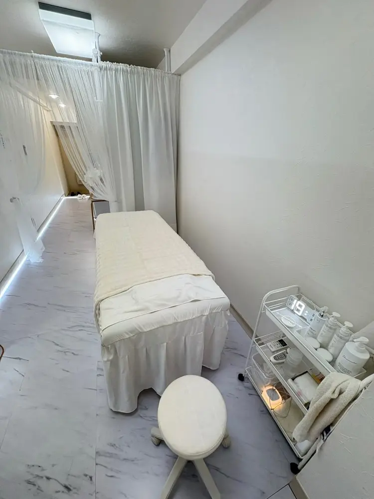 OLYMPIAの内観・外観2