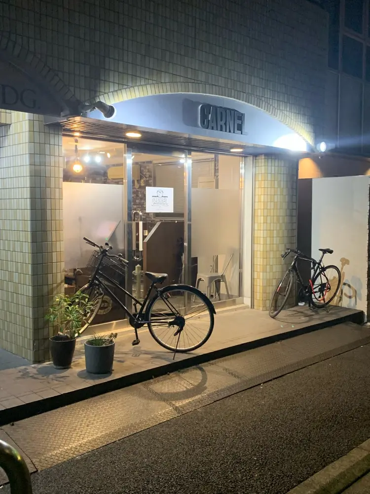 CARNELの内観・外観1