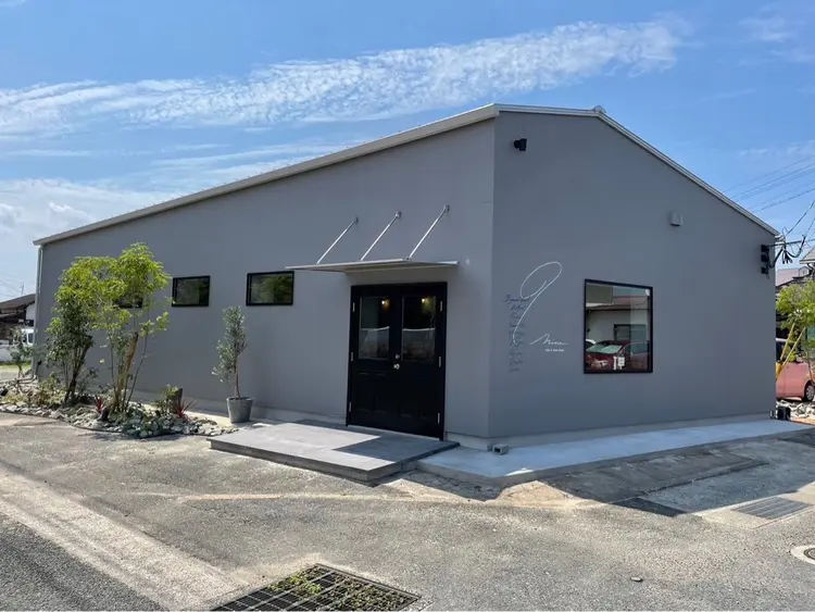 Life＆Hair style Nineの内観・外観1