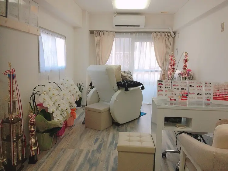 CRYSTAL -Nail&Eyelash-の内観・外観1