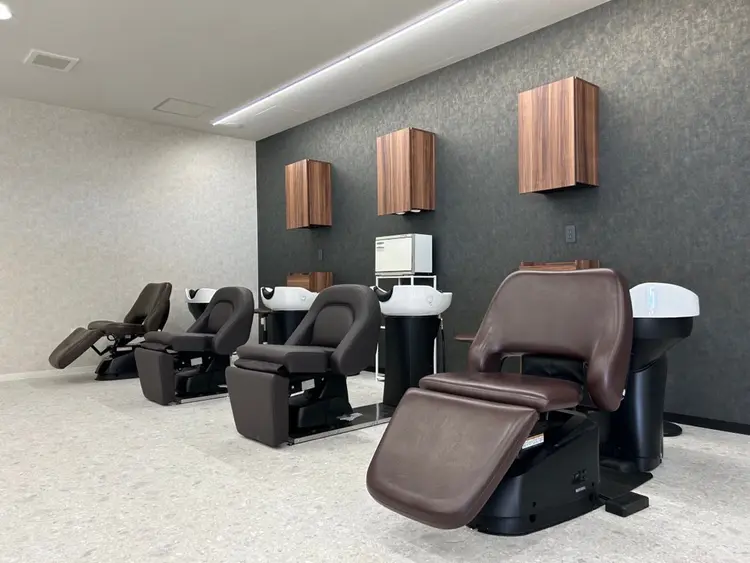 ROENの内観・外観3