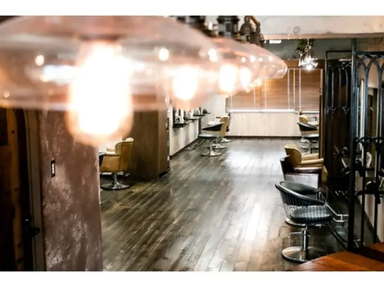 HAIR SALON M Fe’s 池袋の内観・外観2