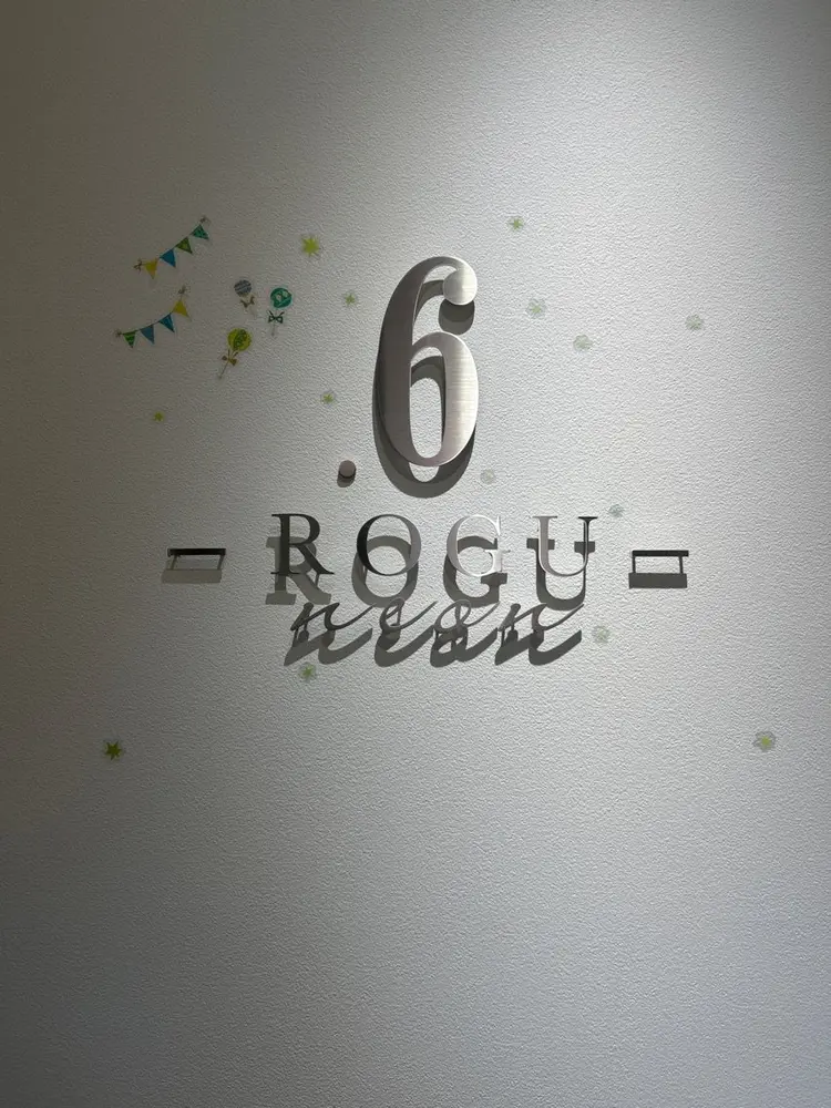 .6-ROGU-neonの内観・外観1
