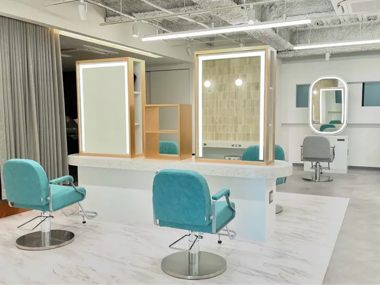 Elsa  神戸元町店【エルサ】の内観・外観2