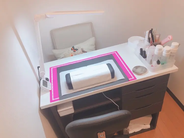 Home  Salon Rの内観・外観1