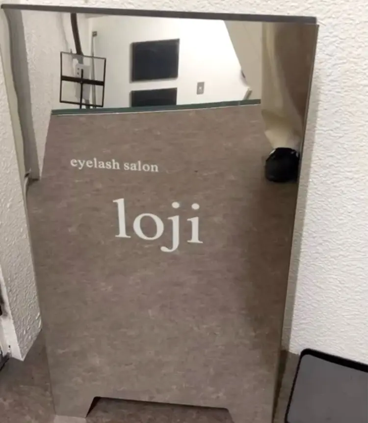 eyelash salon lojiの内観・外観1