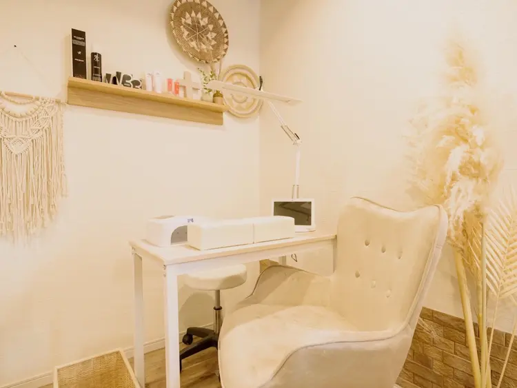 まつ毛パーマ専門プライベートサロンEmmy(エミー)の内観・外観3