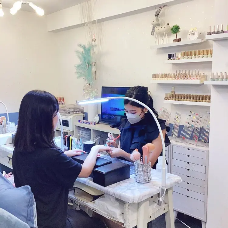 OHIME Nail Salon 池袋店の内観・外観1