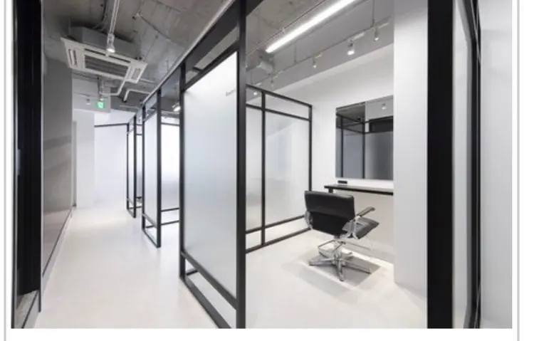 SALOWIN 横浜 8Fの内観・外観2