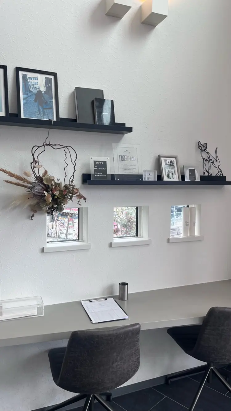 STRAALの内観・外観1