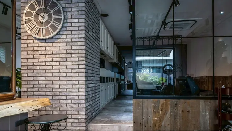 Stastny by Lumi 日ノ出町店【スチャスティニーバイルミ】の内観・外観3