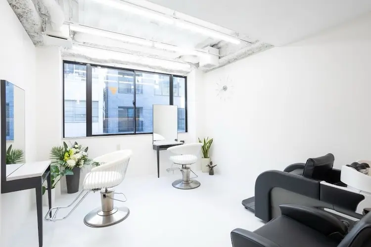 銀座美容室cueの内観・外観2