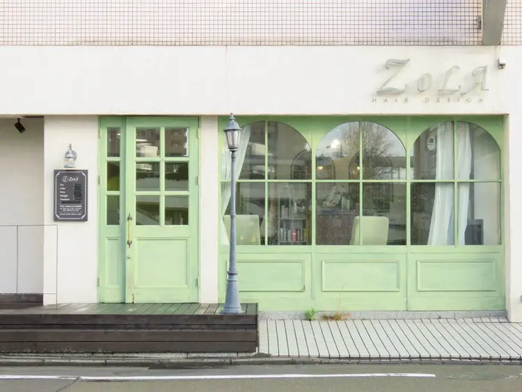 ZoLA hairの内観・外観1