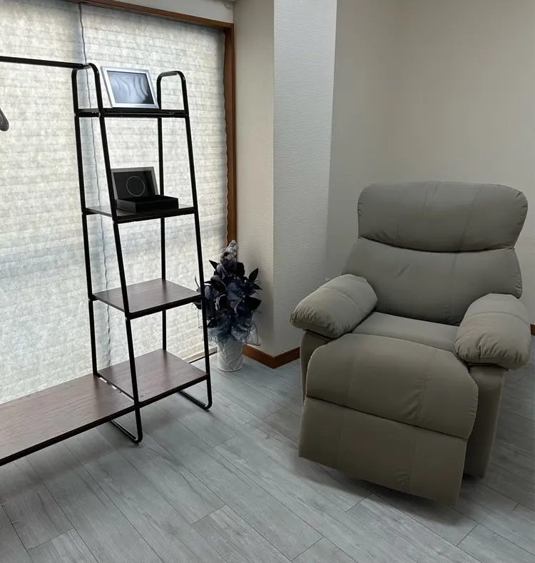 メンズ専門眉毛＆脱毛サロン【Quartz】の内観・外観1