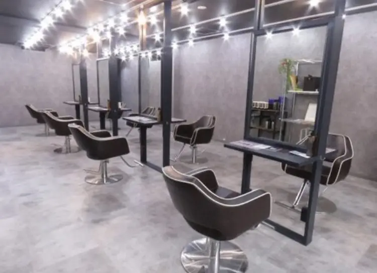 RISE新小岩店の内観・外観2