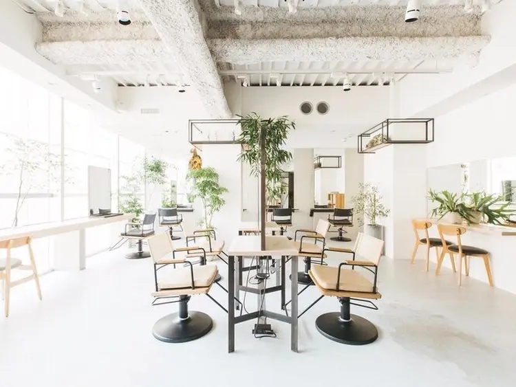 FILMSの内観・外観1