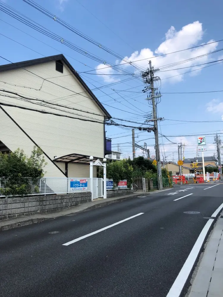 M_nail salonの内観・外観2