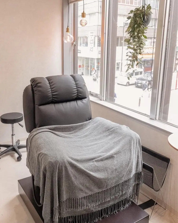 メンズ眉毛サロン銀座ACEの内観・外観3