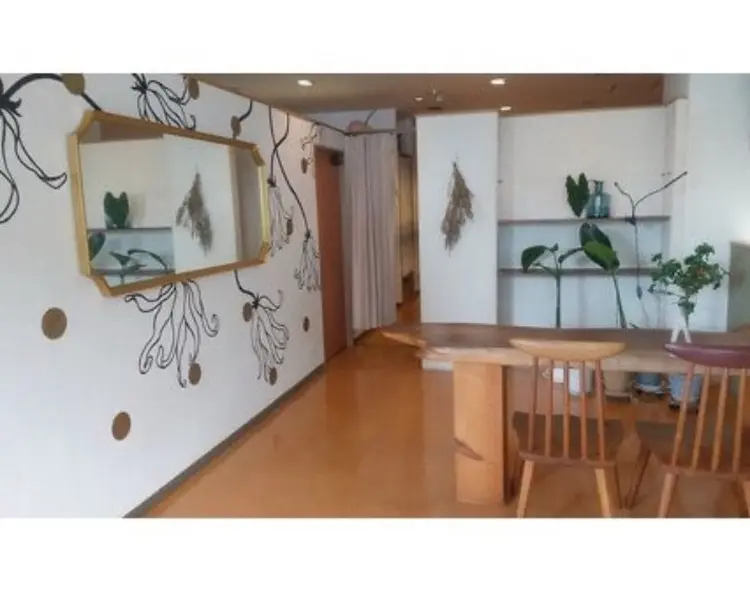 ANGEPEAU（アンジュポー）の内観・外観1