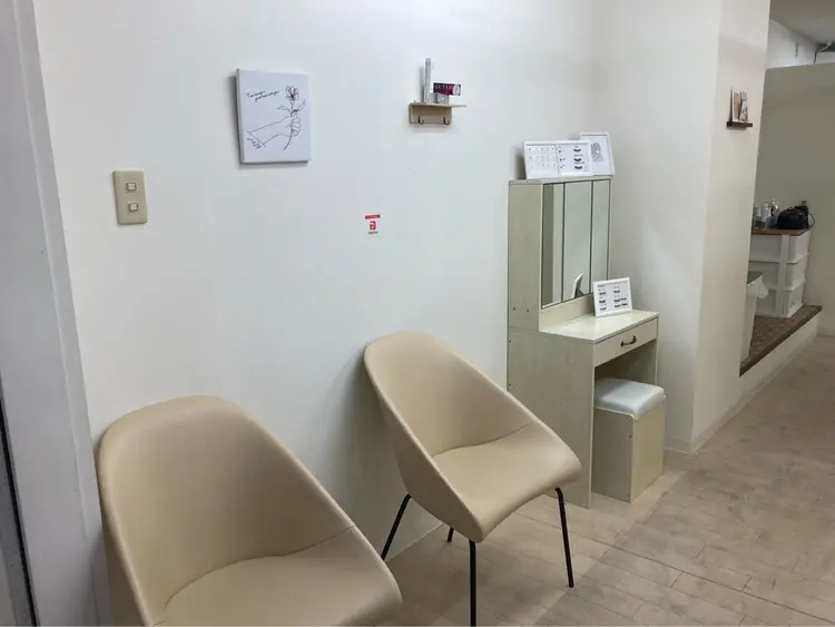 eyelashsalon elu+の内観・外観1