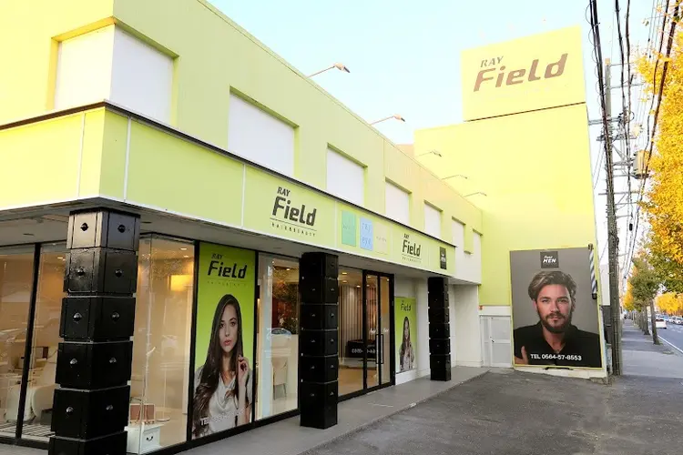 レイネイル六名店の内観・外観1