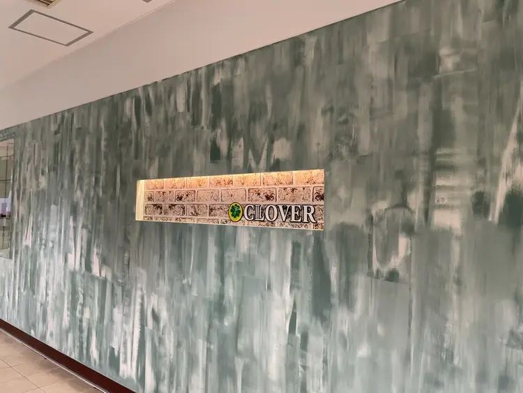 CLOVERの内観・外観1