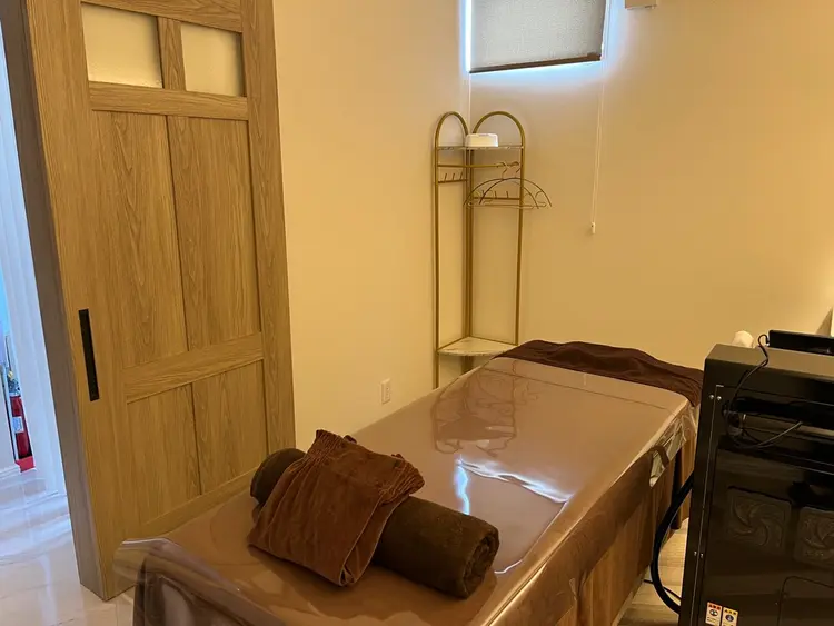 les SALONの内観・外観2