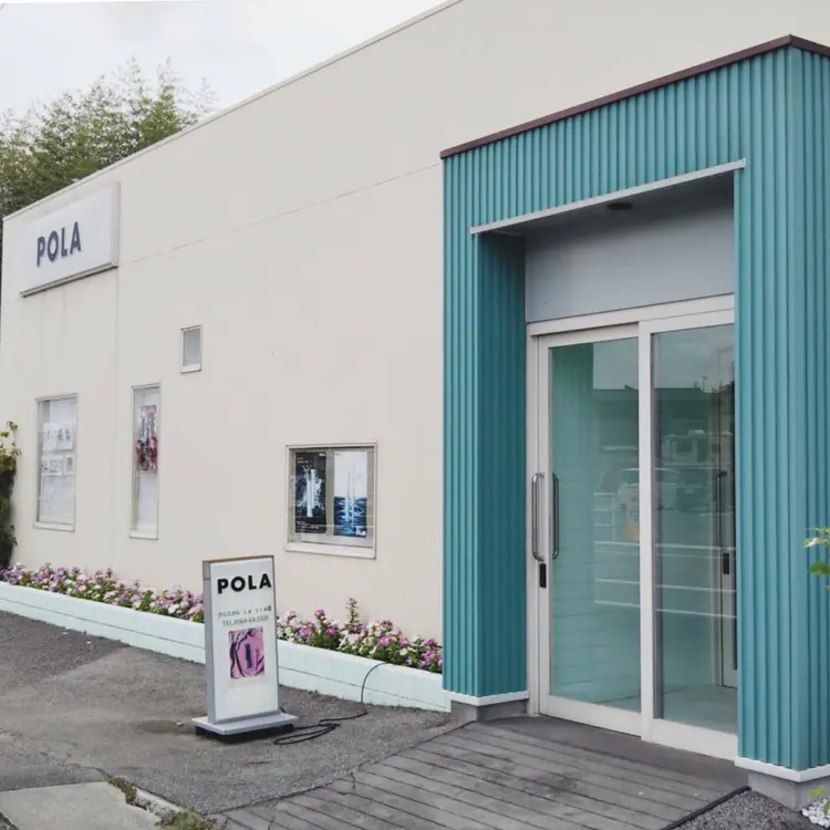 POLAクリスタルLav ieの内観・外観1