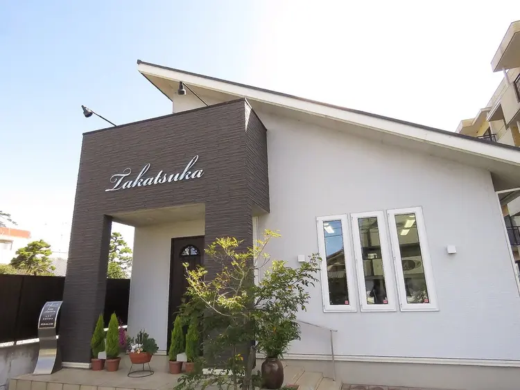 ビューティーサロンTAKATSUKAの内観・外観2