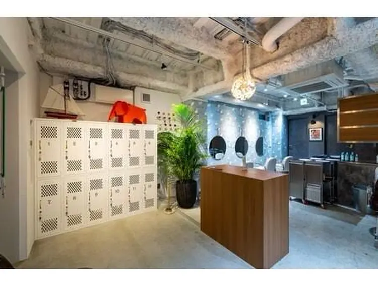 threeの内観・外観3