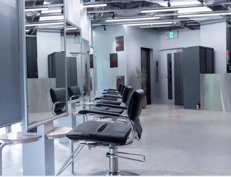 PELE 梅田の内観・外観2