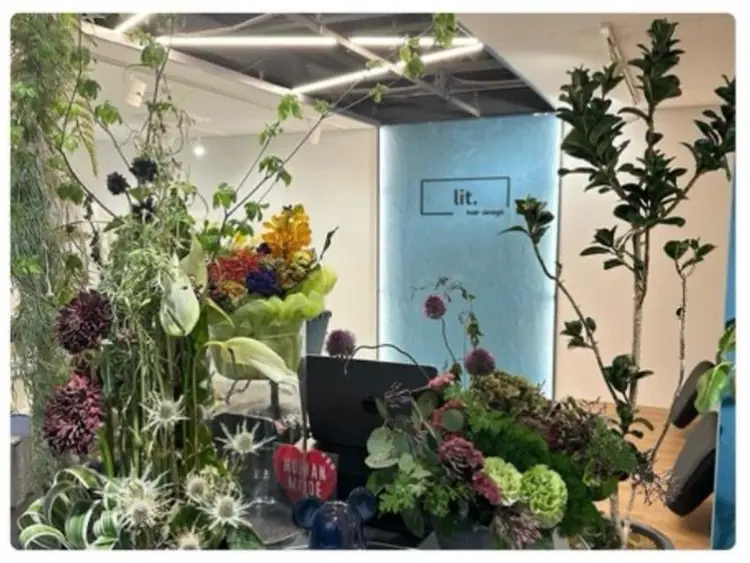 lit.の内観・外観1