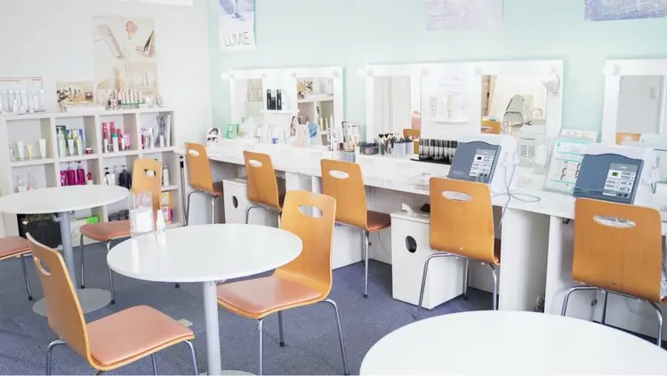 De    I'm可児店の内観・外観2