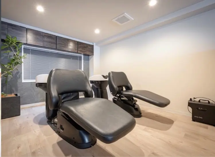 YOLO by diarの内観・外観2